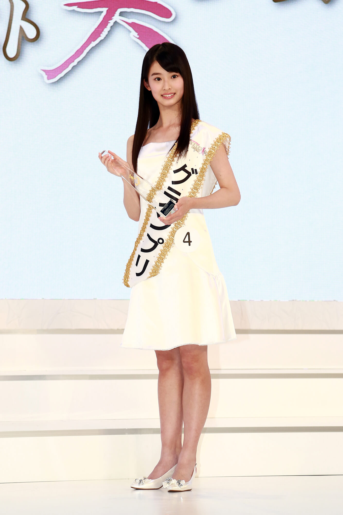 「第15回全日本国民的美少女コンテスト」のグランプリは13歳の井本彩花さんに決定！｜itsnapマガジン 3226