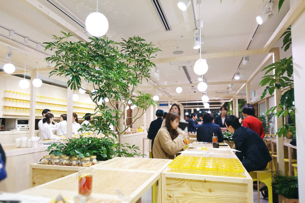1 24 期間限定 リプトンのカフェ Lipton Good In Tea Omotesando がオープン Itsnapマガジン 1 24 期間限定 リプトンのカフェ Lipton Good In Tea Omotesando がオープン Itsnapマガジン