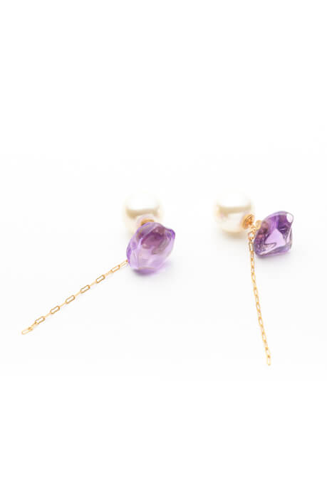 「2way Gemstone Pierces」￥22,000(税別)