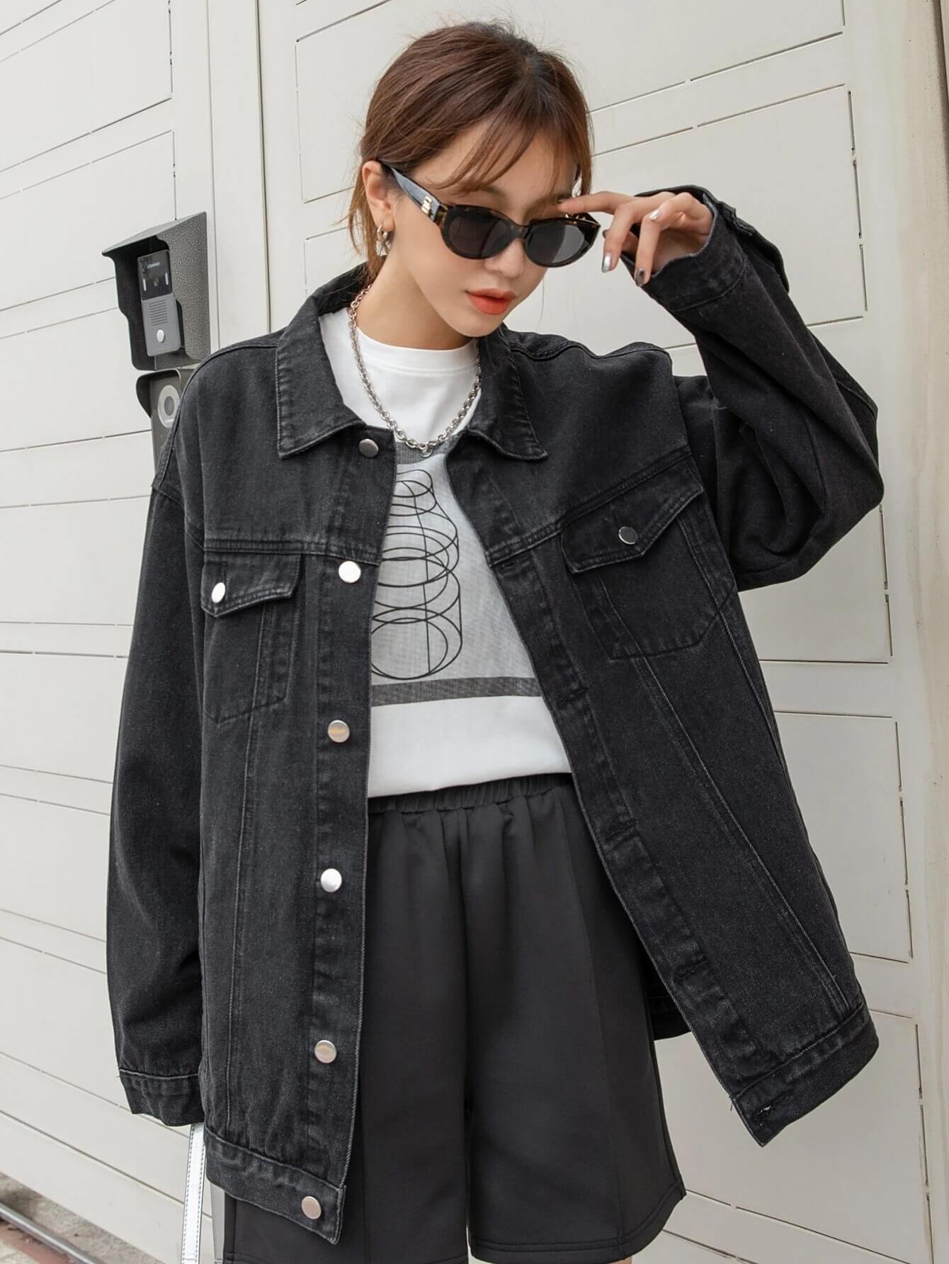 日本産 SHEIN 半袖プリントTシャツ オーバーサイズ Uネック ブラック XS