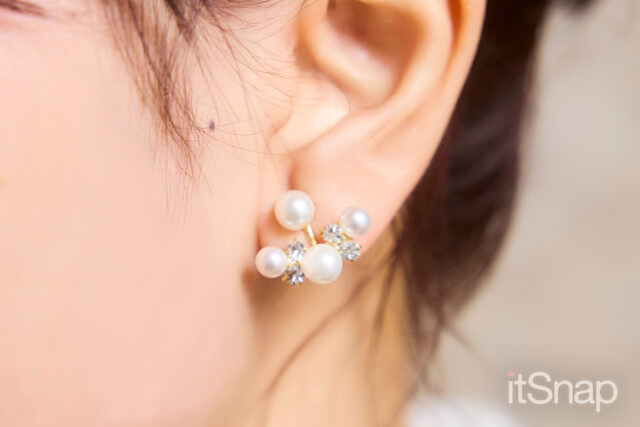 ピアス