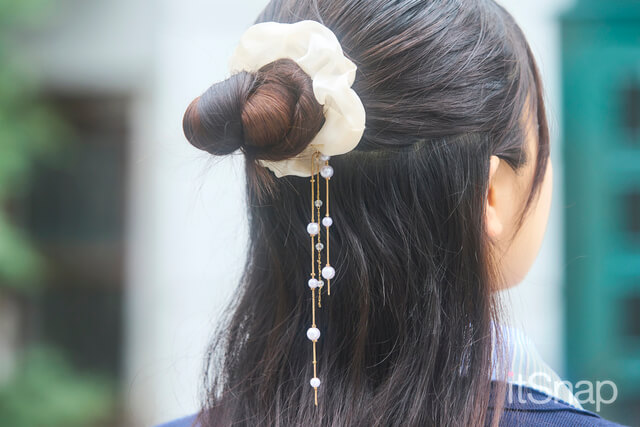 ヘアアクセサリー