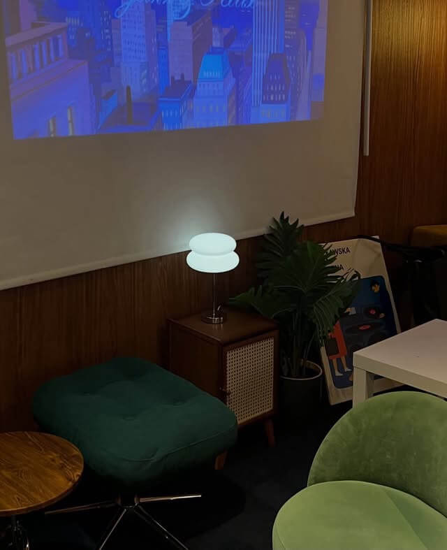 カフェ